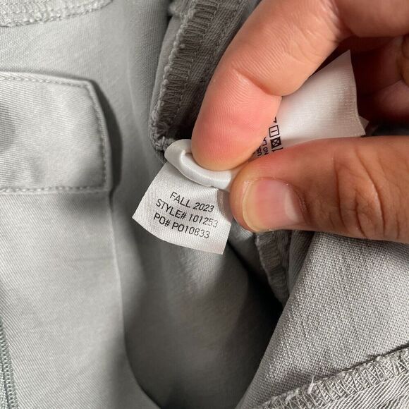 Rhone Gray Mens Everday Twill 5 Pocket Pant Size 30X32 Slim Straight - Picture 7 of 13